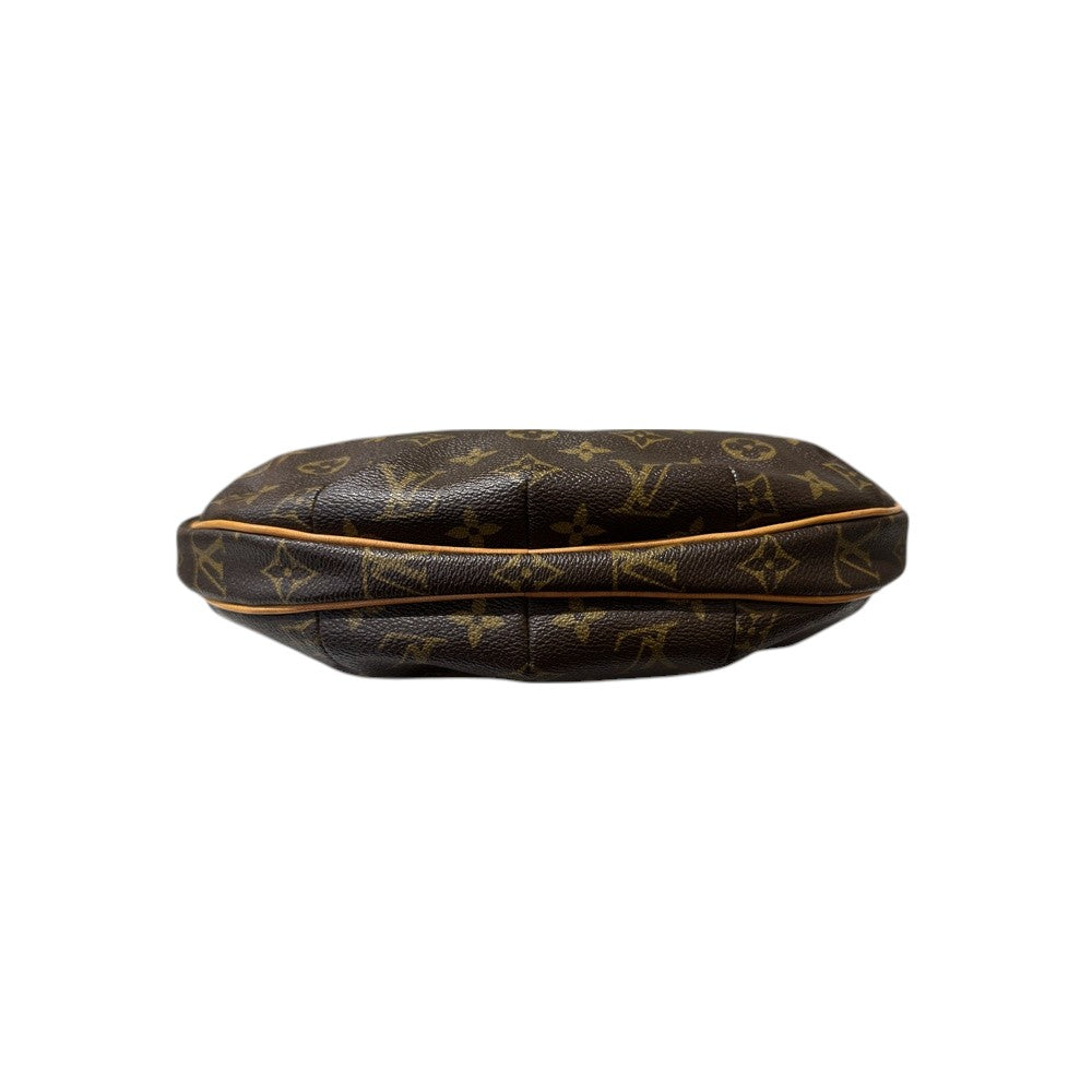 LOUIS VUITTON CROISSANT
