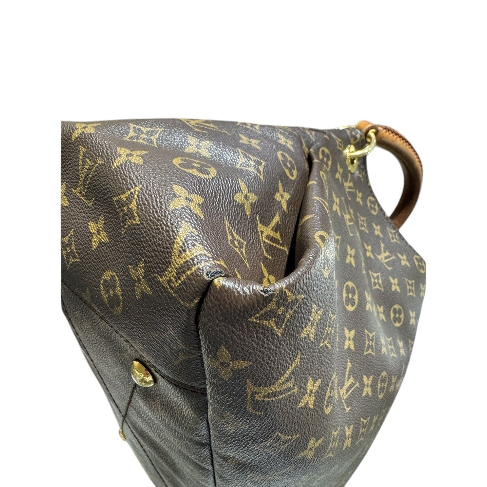 LOUIS VUITTON ARTSY MONOGRAM