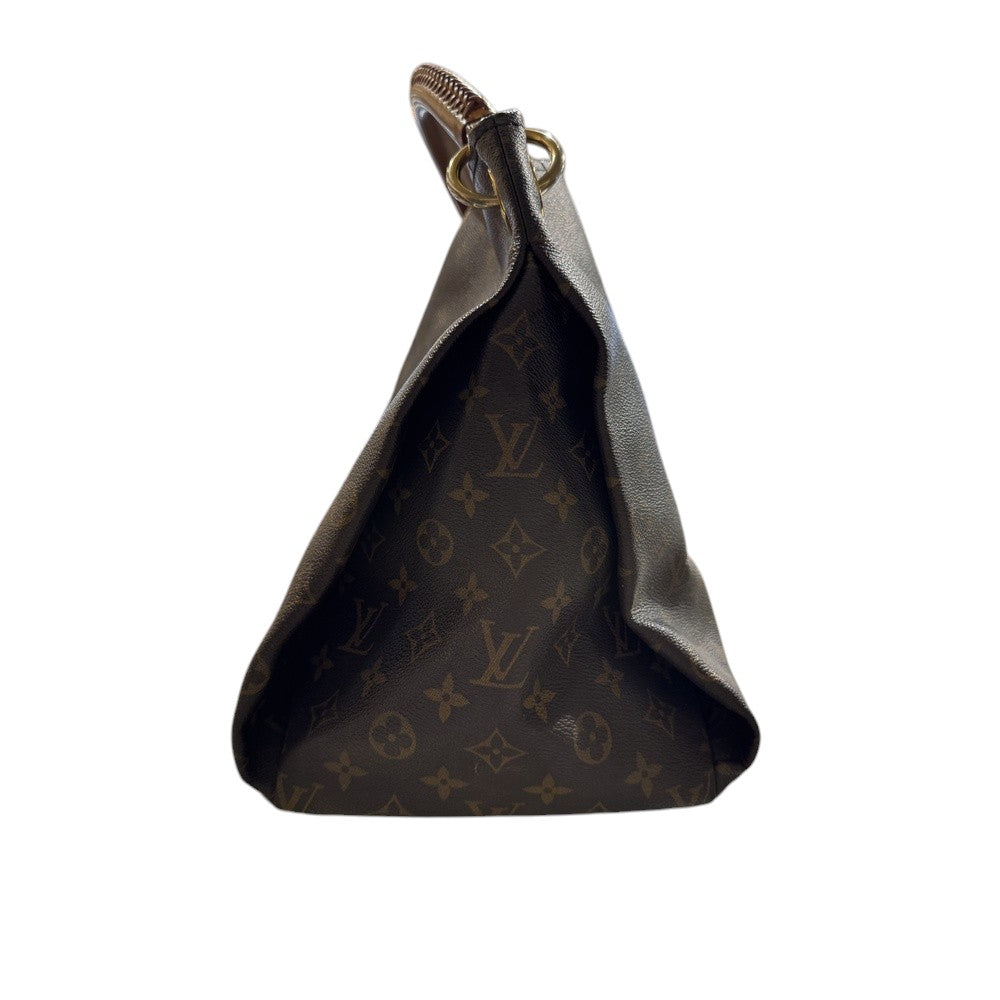 LOUIS VUITTON ARTSY MONOGRAM