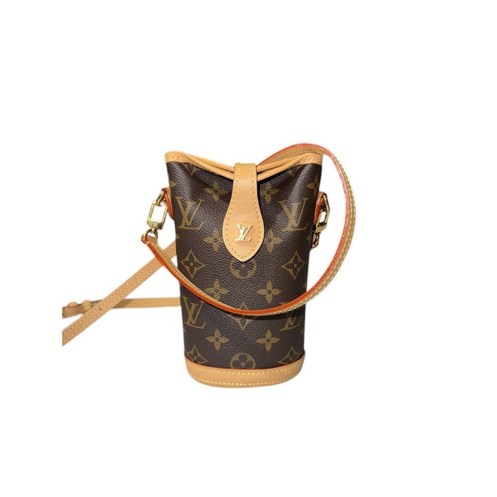 LOUIS VUITTON FOLD ME POUCH