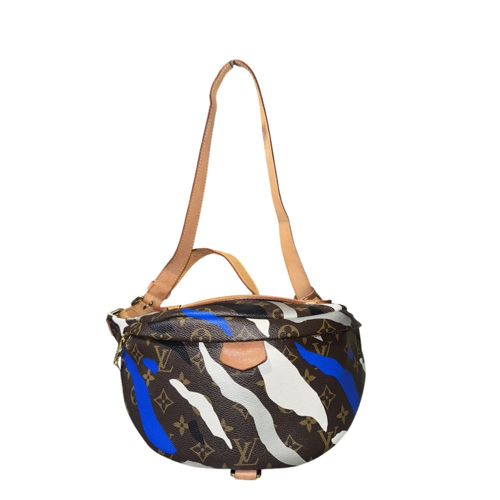 LOUIS VUITTON BUMBAG LEAGUE OF LEGENDS MONOGRAM