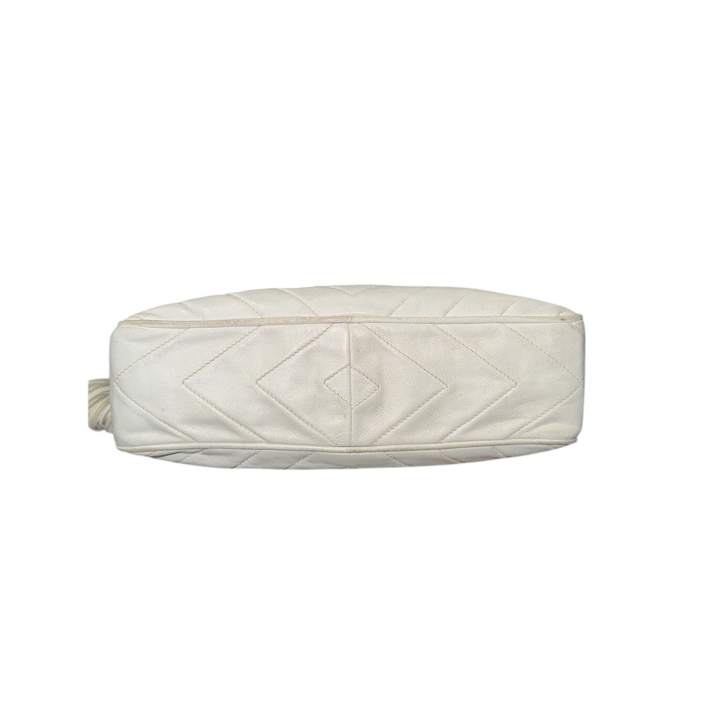 CHANEL VINTAGE CAMERA BAG WHITE
