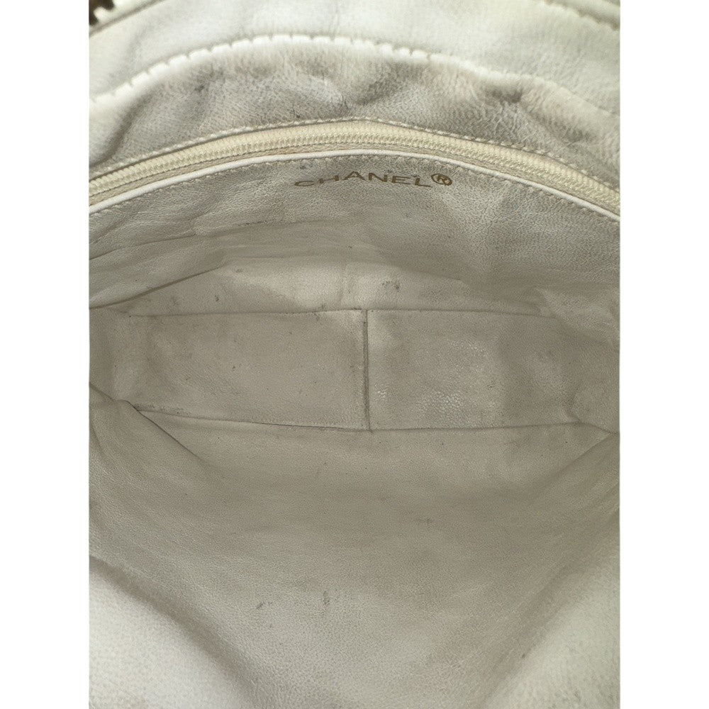 CHANEL VINTAGE CAMERA BAG WHITE