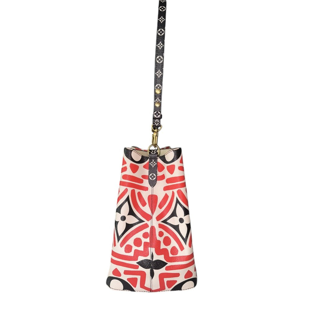 LOUIS VUITTON NEO NOE CRAFTY