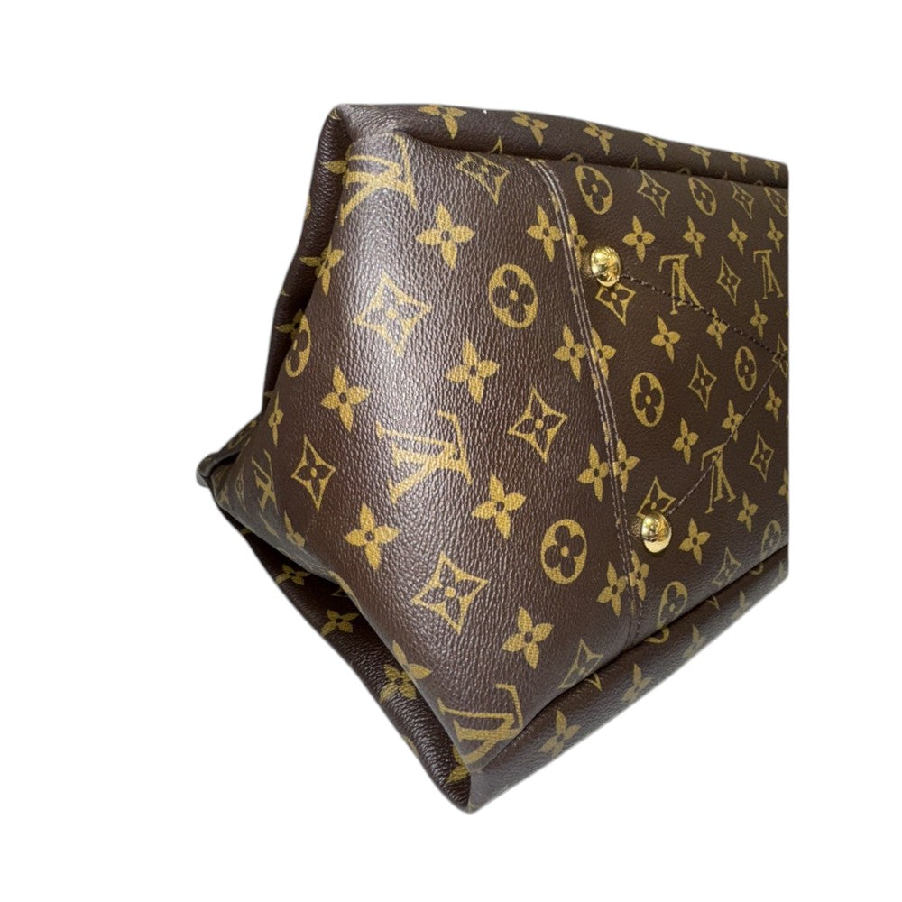 LOUIS VUITTON ARTSY MONOGRAM
