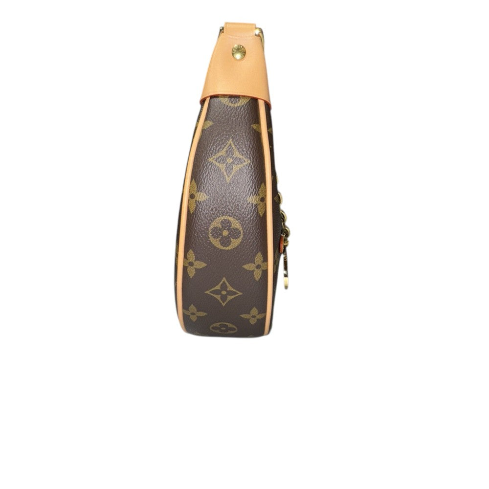 LOUIS VUITTON LOOP PM MONOGRAM